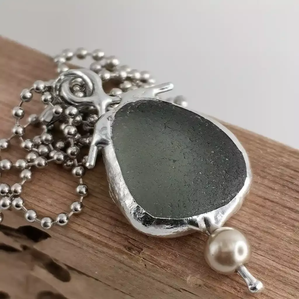 Grey Sea Glass Pendant - Nordic Storm Necklace with a Perl - Japan Sea glass