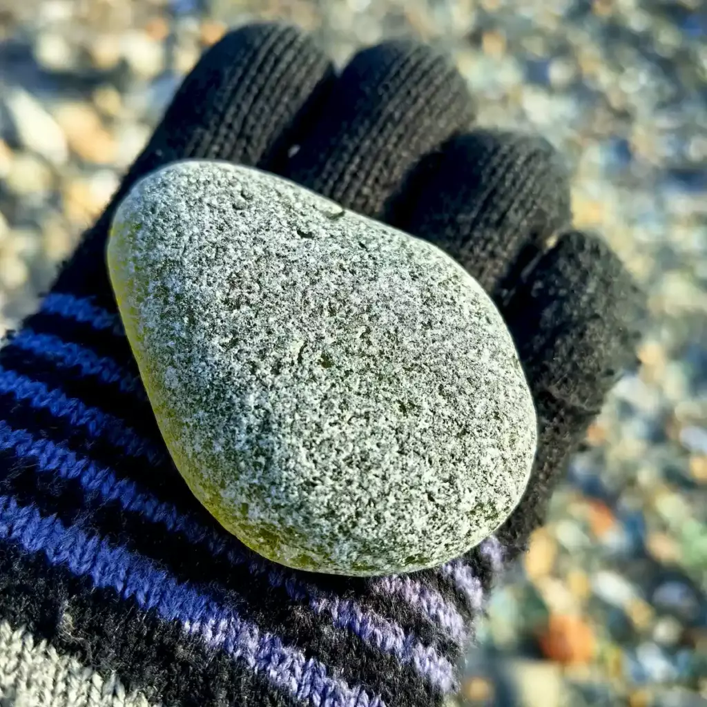 Frosty Extra large Olive Beach Glass