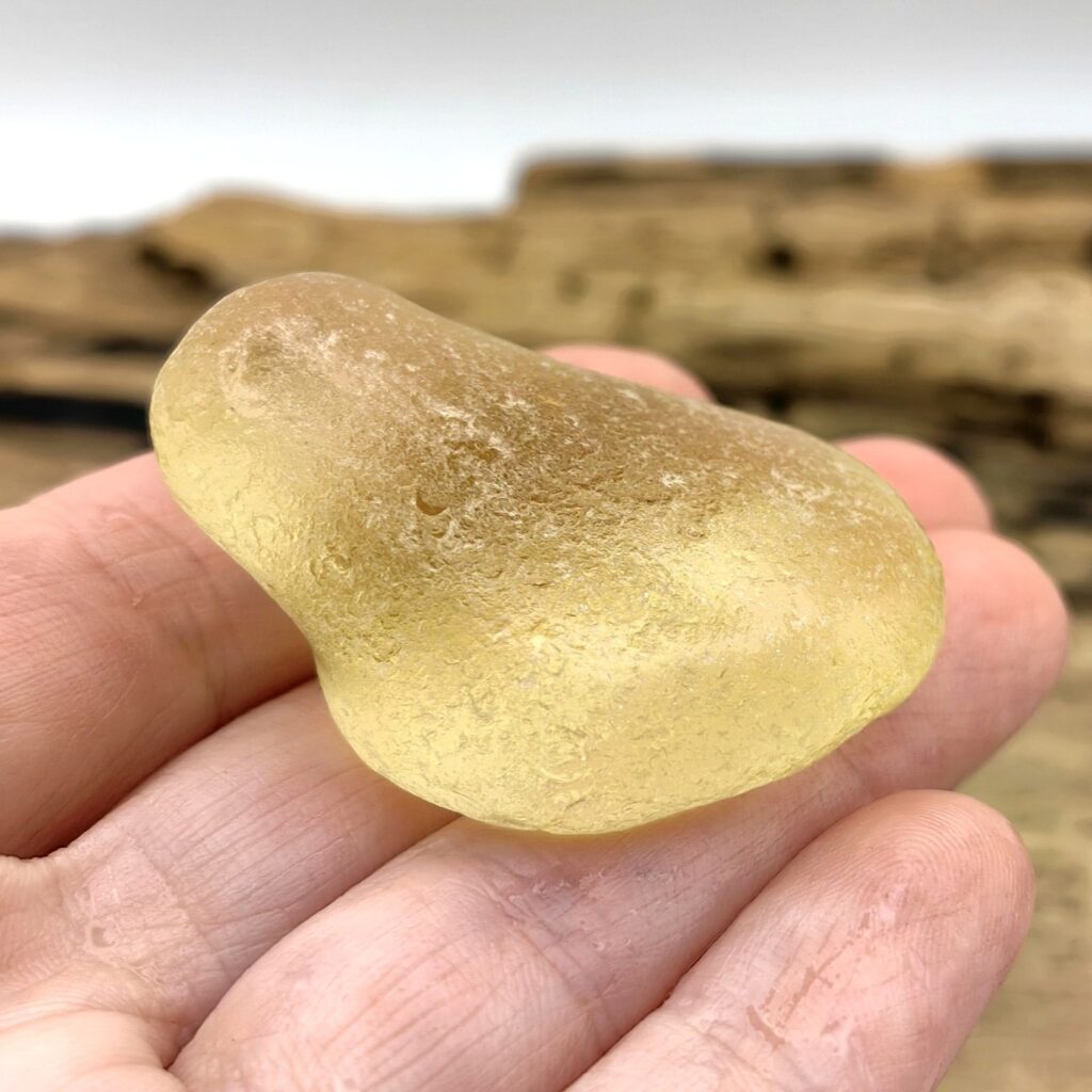 Yellow sea glass handle