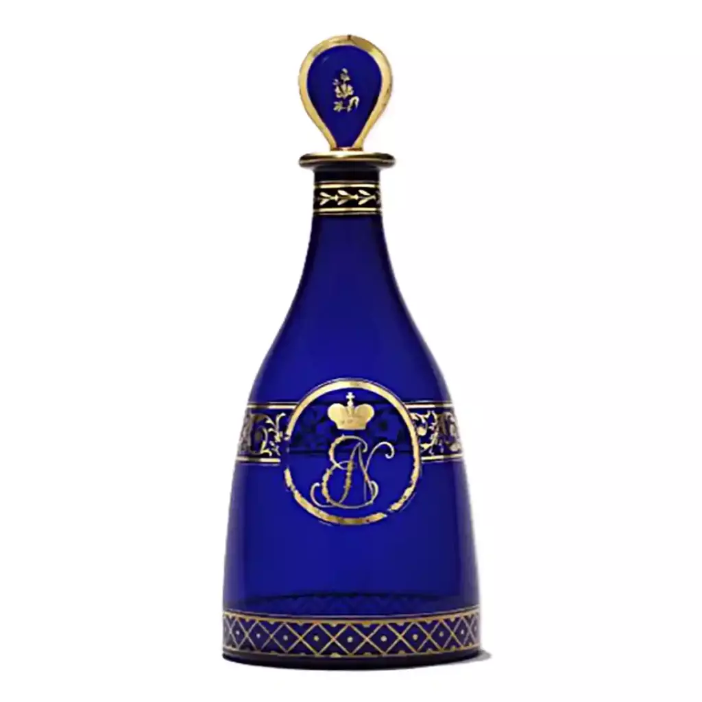 A decanter with a stopper. Imperial Glassworks, late 18th century. Blue glass, blown.