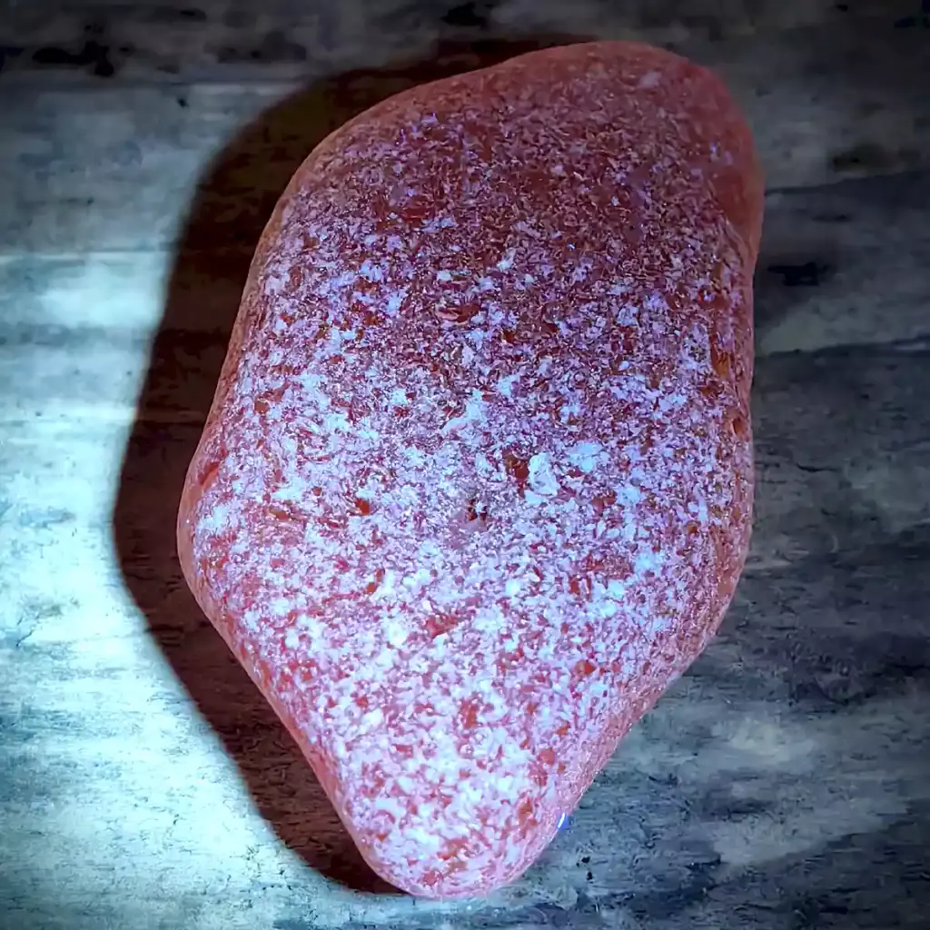 Vivid 365nm Fluorescence of Authentic Pink Sea Glass