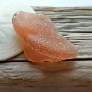 Selenium Peach sea Glass