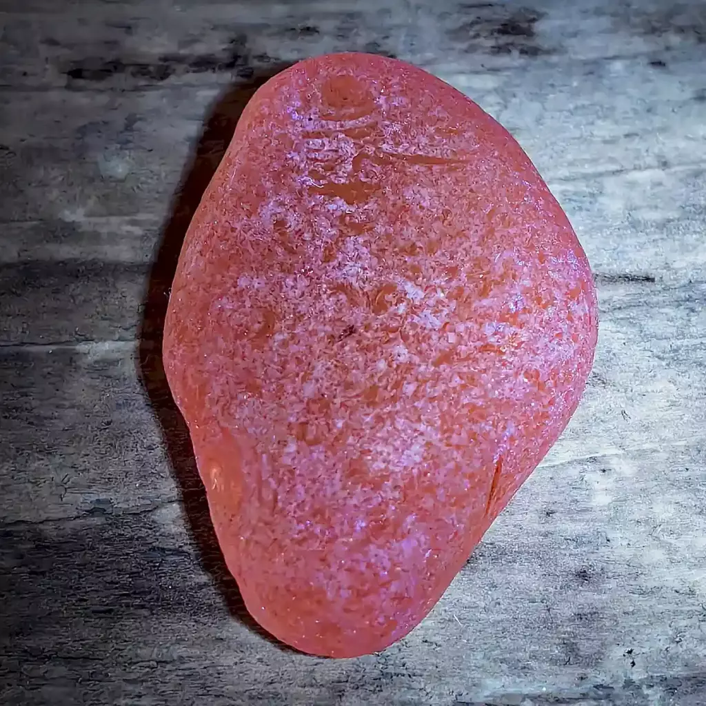 Vivid 365nm Fluorescence of Authentic Pink Sea Glass